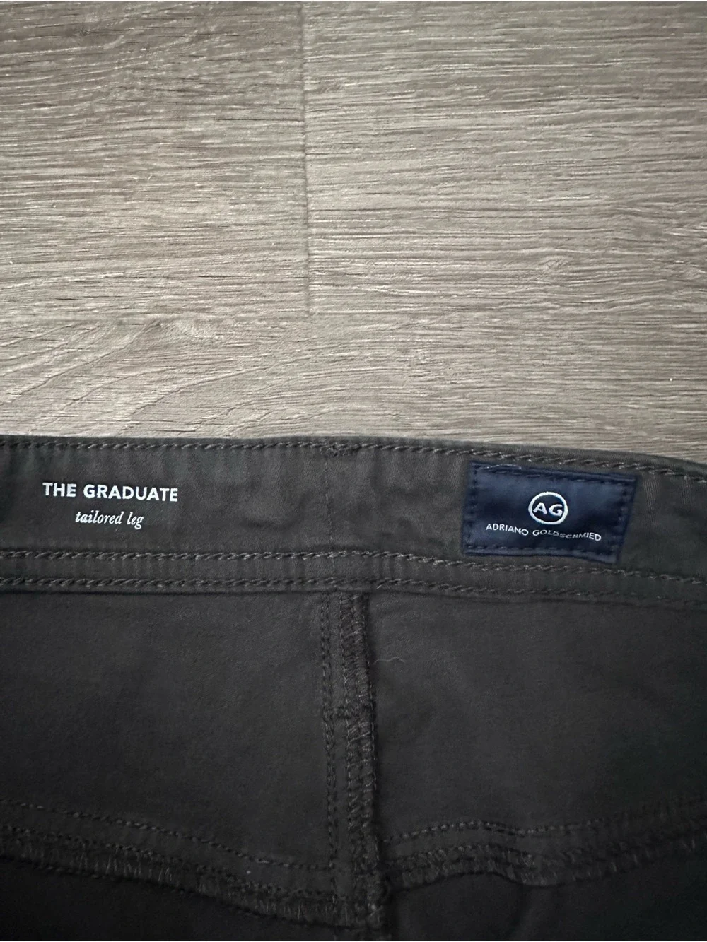 AG Adriano Goldschmied Men's Dark Gray Straight-Leg Jeans